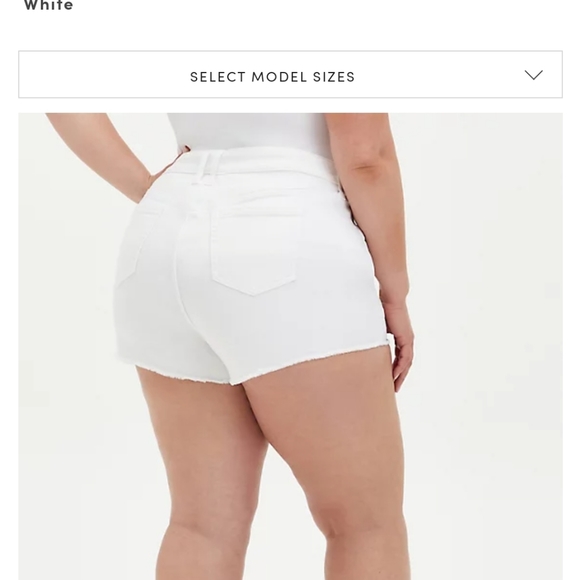NWOT MID RISE SHORTIE SHORT - VINTAGE STRETCH WHITE Size 20 - Picture 2 of 8